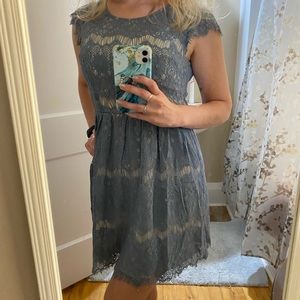 Forever 21 lace dress size XS